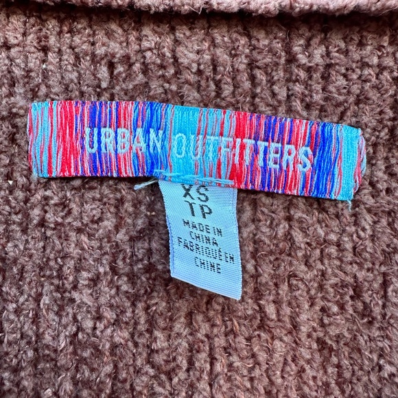 Urban outfitters brown cardigan, like new, worn once - Picture 4 of 5